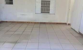 Imagem 3: Casa para Locação em Taubaté, Jardim Bela Vista, 2 dormitórios, 1 suíte, 2 banheiros, 1 va