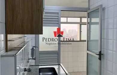 Imagem 5: Apartamento no Tatuapé, 2 dormitórios, sala, varanda, 2 banheiros e 1 vaga