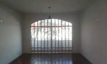 Imagem 2: Sobrado com 4 dormitórios para alugar por R$ 2.450,00/mês - Zona 07 - Maringá/PR