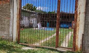 Imagem: Casa com terreno grande a venda