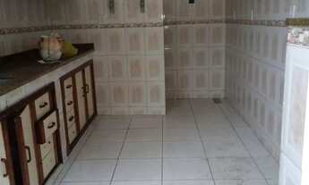 Imagem 2: Casa para Venda em São Gonçalo, Zé Garoto, 3 dormitórios, 2 suítes, 3 banheiros, 4 vagas