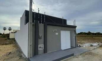 Imagem 3: Casa com tres quartos sendo um suíte - 90m²