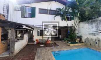 Imagem 2: PECHINCHA JACAREPAGUÁ VISITE HOJE CASA 4 QUARTOS 1 PISCINA CHURRASQUEIRA 2 VAGAS