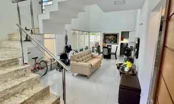 Imagem 2: Casa Duplex Mobiliada para Aluguel no Jardins do Lago Eusébio com 03 suítes