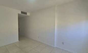Imagem 6: Sala, 21 m² - venda por R$ 65.000,00 ou aluguel por R$ 1.533,00/mês - Pechincha - Rio de J