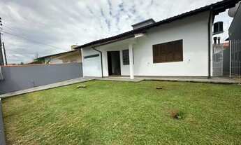 Imagem 3: Casa de 2 Quartos no centro de Palhoça