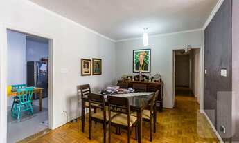 Imagem 5: Apartamento amplo e clássico à venda em prédio tradicional