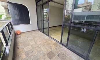 Imagem 3: Imóvel para venda possui 265 metros quadrados com 4 quartos em Praia da Costa - Vila Velha