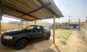 Imagem 3: Imóvel com 3 Casas Residenciais Localização Central