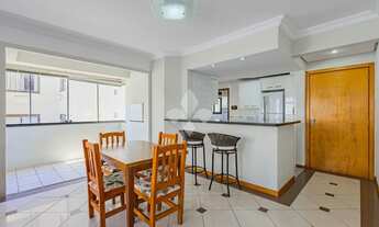 Imagem 6: 2 dormitórios, sendo 1 suíte e 1 vaga no bairro Petrópolis