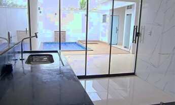 Imagem 5: Casa com pé direito alto no setor ?Vila Oliveira, Ap de Goiânia