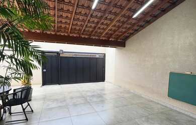 Imagem: Linda Casa Bairro Farolândia Aracaju