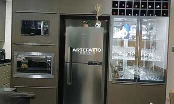 Imagem 2: Apartamento Meneghetti ll, rico em modulados, 2 dorm. sendo 1 suíte. Excelente