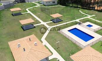 Imagem: Venda de Casa em Condomínio de 2 Quartos