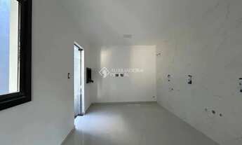 Imagem 4: Casa nova em condomínio com 3 dormitórios, suíte e churrasqueira - excelente localização!