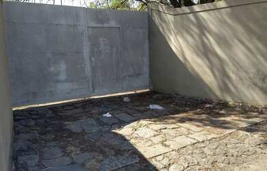 Imagem 2: Terreno de 840 m2 para locação na Rodovia Nilo Maximo, Vila Zezé, Jacarei - Sp