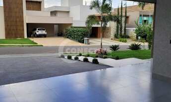 Imagem 4: Sobrado Casa em condomínio com 5 dormitórios