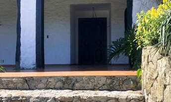 Imagem 2: Casa c/ 4 dormitórios sendo 2 suíte em Atibaia-SP