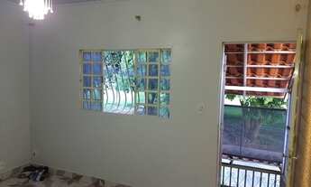 Imagem 2: Brazil Imobiliária Vende um Sobrado na Quadra 301 de Santa Maria