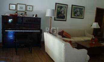 Imagem 6: Porto Alegre - Casa Padrão - Cavalhada