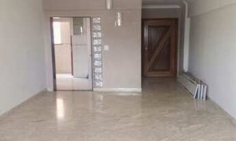 Imagem 2: Apto no Ed. José Leal Martins no coração de Nazaré