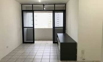 Imagem 2: Apartamento em ótima localização em Candeias com móveis planejados em ambiente familiar