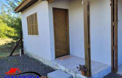 Imagem 4: IMPERDÍVEL! CASA 03 QUADRAS DO MAR! 03 DORMITÓRIOS! MOBILIADA! PRAIA DE TRAMANDAÍ!