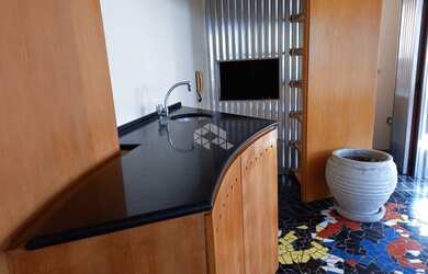 Imagem 4: PORTO ALEGRE - Apartamento Padrão - São João