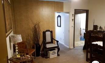 Imagem 3: Apartamento com 01 dormitório com garagem, tipo Kitinetão, com divisória, Localização priv