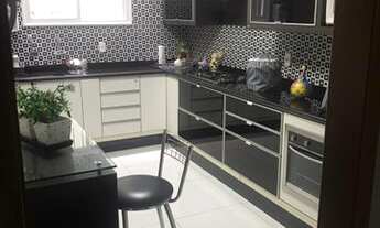 Imagem 7: Casa Triplex com 3 quartos, sendo 2 suítes em Curicica no Rio de Janeiro