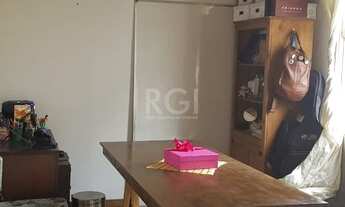 Imagem 5: Porto Alegre - Casa Padrão - Passo da Areia