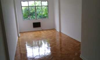 Imagem 7: Apartamento á venda com 03 dormitórios em Leblon