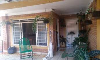 Imagem: Casa Padrão - Ribeirão Preto - Castelo