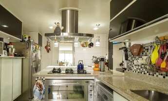 Imagem 4: Excelente apartamento 3 suítes, 5 vagas + deposito!