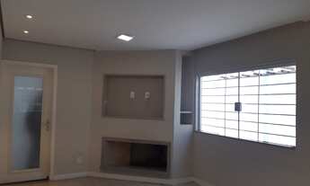 Imagem 4: Sobrado para venda possui 192 metros quadrados com 4 quartos