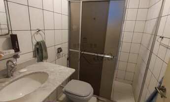 Imagem 7: Casa para venda com 250 metros quadrados com 5 quartos em Jardim Del Rey - São José dos Ca