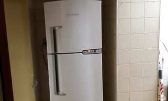 Imagem 7: Apartamento com 01 dormitório com garagem, tipo Kitinetão, com divisória, Localização priv