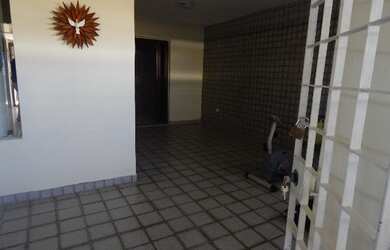 Imagem 4: Bela casa com 3 qts/todos suites e 1 com closet, 3 salas, 216m², nascente