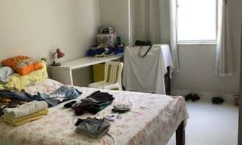 Imagem 6: Apartamento 3 suites escada 2° andar