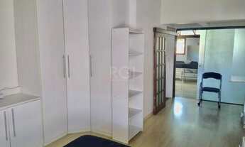 Imagem 2: Porto Alegre - Casa Padrão - Ipanema