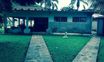 Imagem 4: Casa para aluguel e venda possui 200 metros quadrados com 3 quartos em Perequê-Mirim - Uba