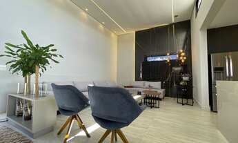 Imagem 3: Casa de condomínio para venda possui 300 metros quadrados com 3 quartos