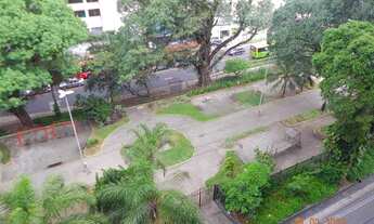 Imagem 5: Ótimo 4 quartos na Praça do Ingá, 2 vagas, com vista para o mar e para o MAC - Niterói - R