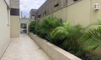 Imagem 2: Apartamento para venda possui 132 metros quadrados com 3 quartos em Vila Guiomar - Santo A