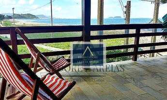 Imagem: Casa frente mar na praia da Armação