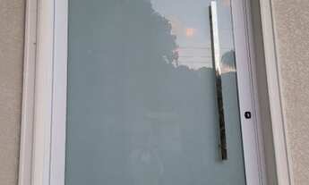 Imagem 3: Casa de condomínio para venda possui 405 metros quadrados com 4 quartos