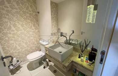 Imagem 7: Apartamento para venda tem 192 metros quadrados com 4 quartos