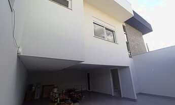 Imagem 6: Casa para venda possui 255 metros quadrados com 1 quarto em Jardim São Conrado - Maringá