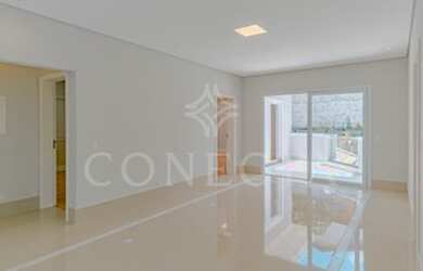 Imagem 4: RES. 05 - Casa de condomínio sobrado para aluguel e venda tem 258 metros quadrados com 4 q