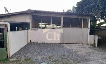 Imagem: Galpão com pé direito alto à venda no